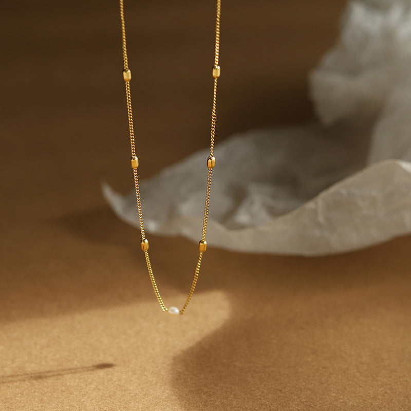 ✨ Elegant Kulhalsband i Fransk Stil